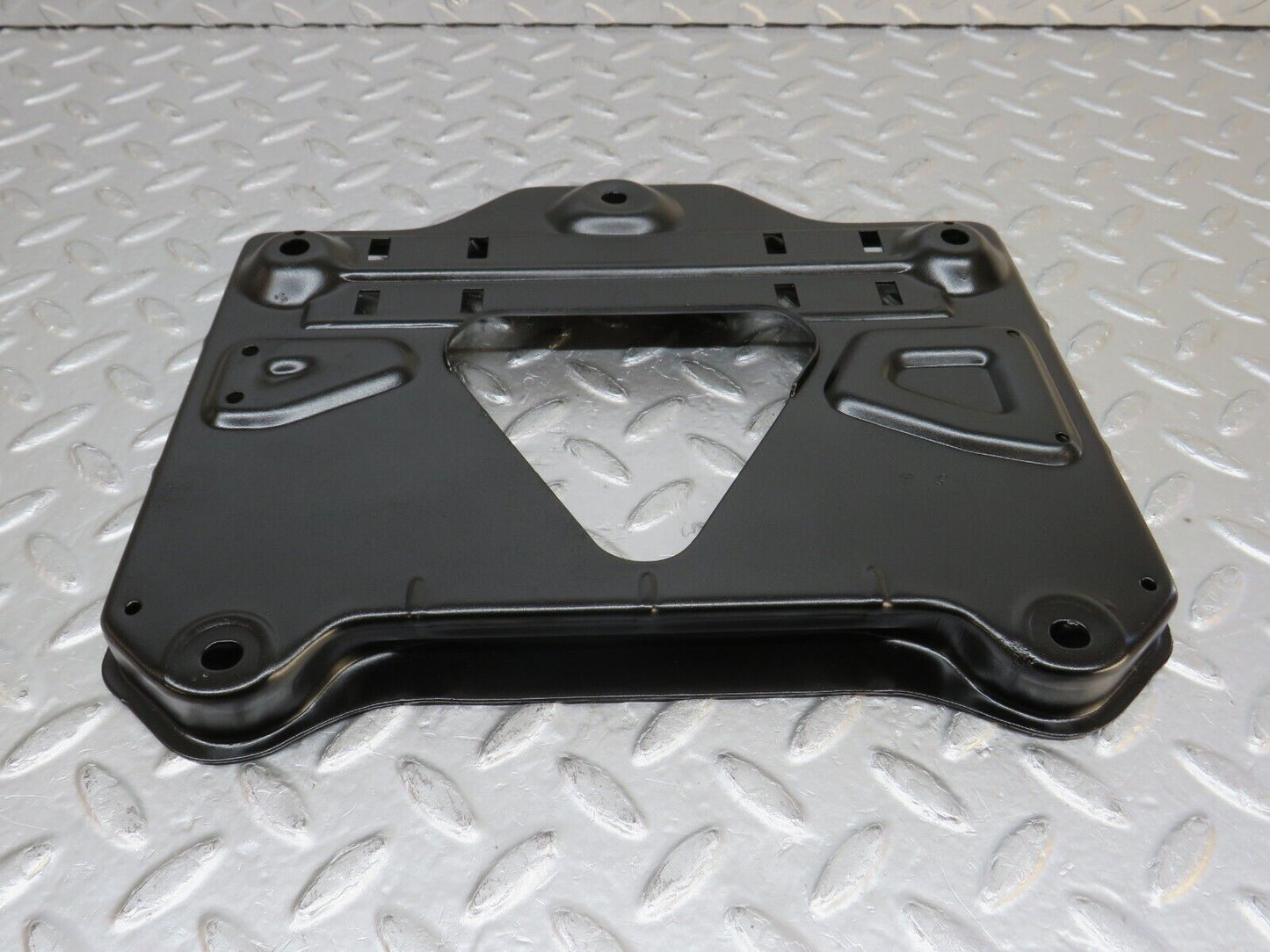 32517 Mercedes-Benz S124 300TE Wagon Battery Tray