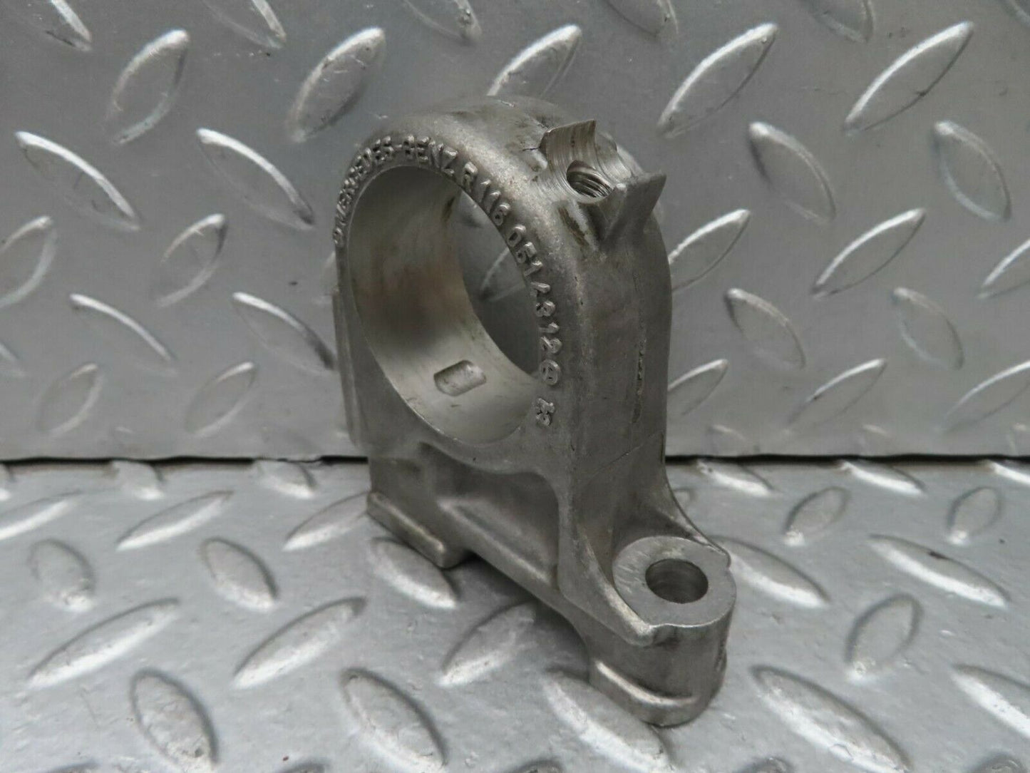 15647 Mercedes-Benz R107 450SL Camshaft Tower Bearing 1160514312