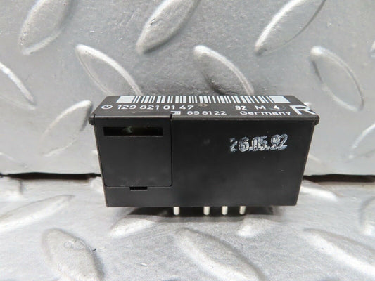 17245 Mercedes-Benz R129 300SL Coupe Right Seat Locking Relay 1298210147