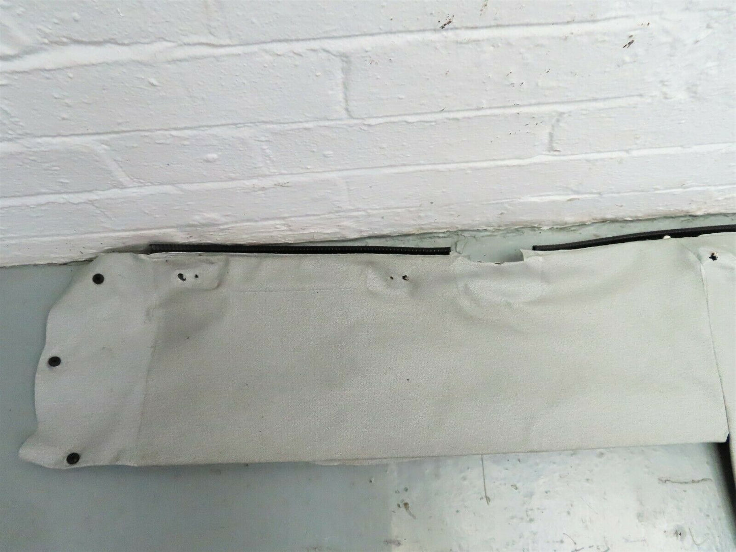 6720 Mercedes-Benz S124 E220 Wagon Roof Headlining