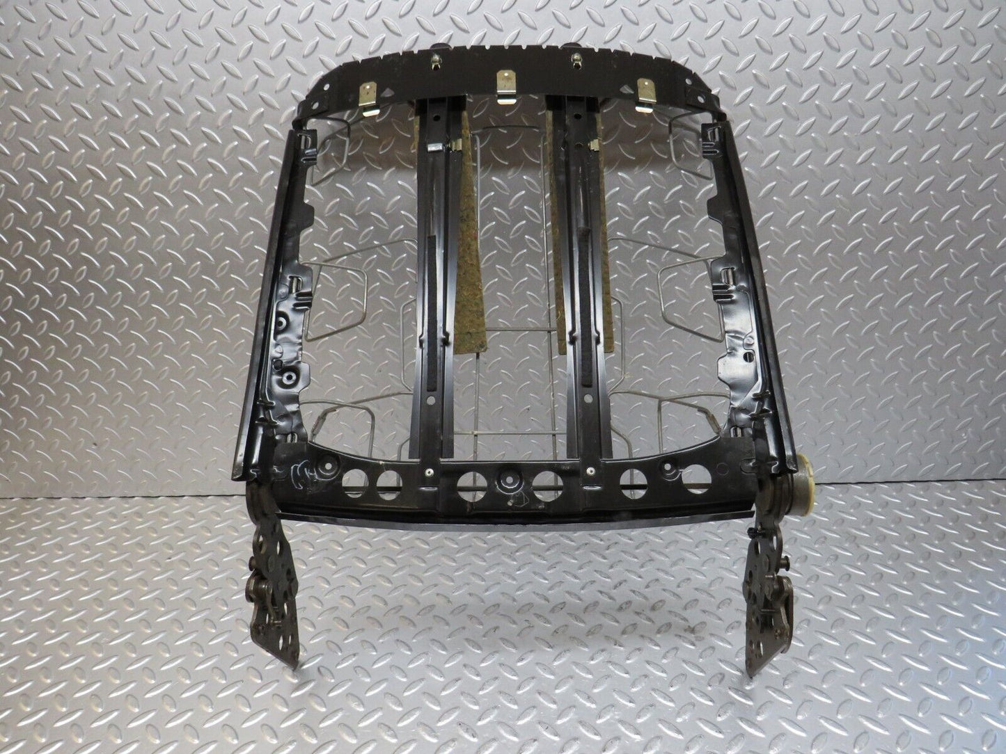 33892 Mercedes-Benz C123 230CE Coupe Front Right Driver Seat Backrest