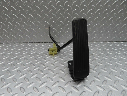 11969 Mercedes-Benz R129 300SL Coupe Accelerator Pedal With Linkage