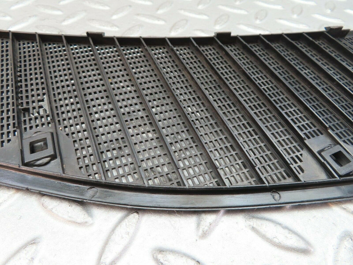 9578 Mercedes-Benz C123 280CE Coupe Air Intake Grill Left Side 1238362965