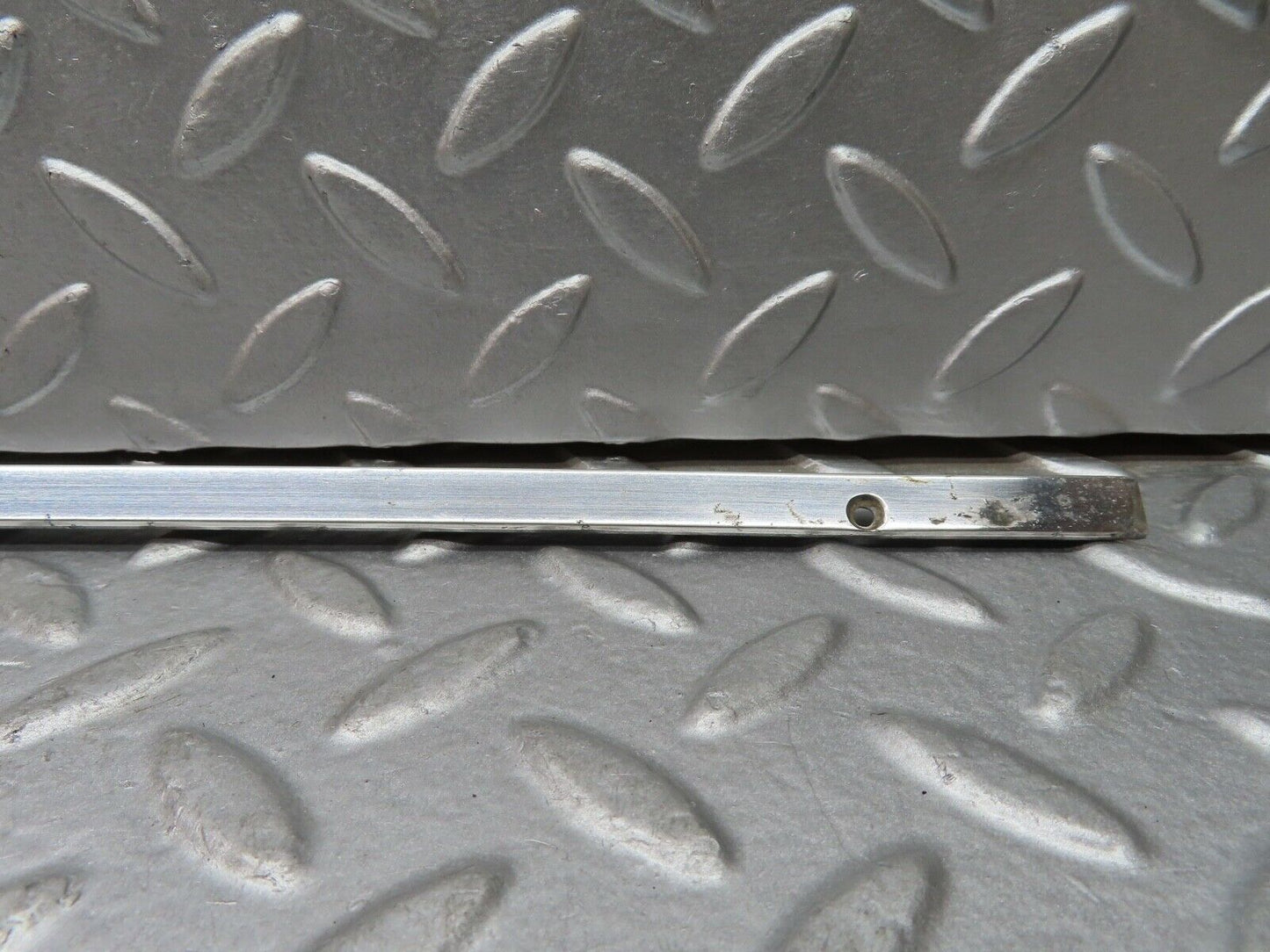 20446 Mercedes-Benz W114 280CE Coupe Sunroof Chrome Trim