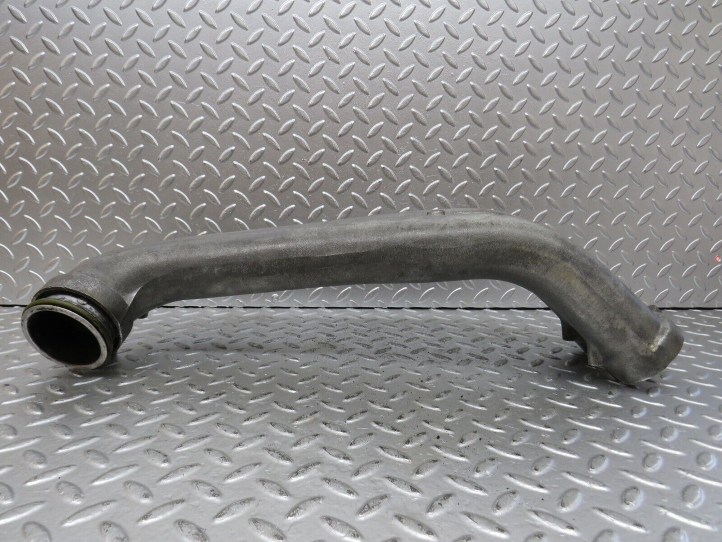 27770 Mercedes-Benz S124 300TE Wagon Air Intake Pipe 6061410604