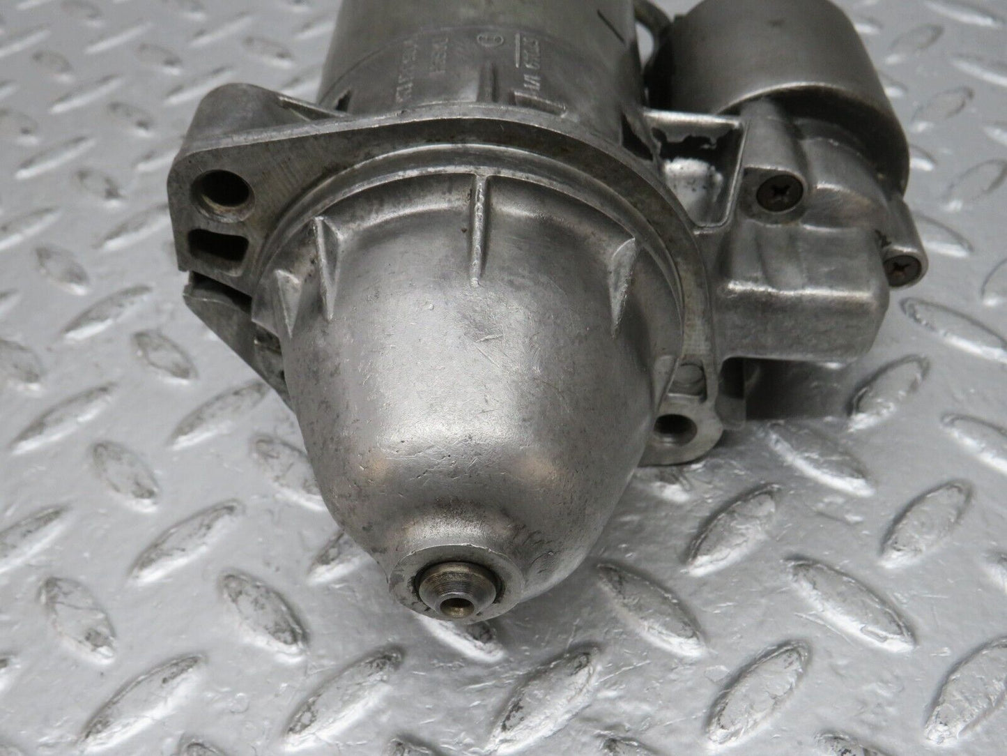 32694 Mercedes-Benz S124 300TE Wagon Starter Motor Bosch 0001110016