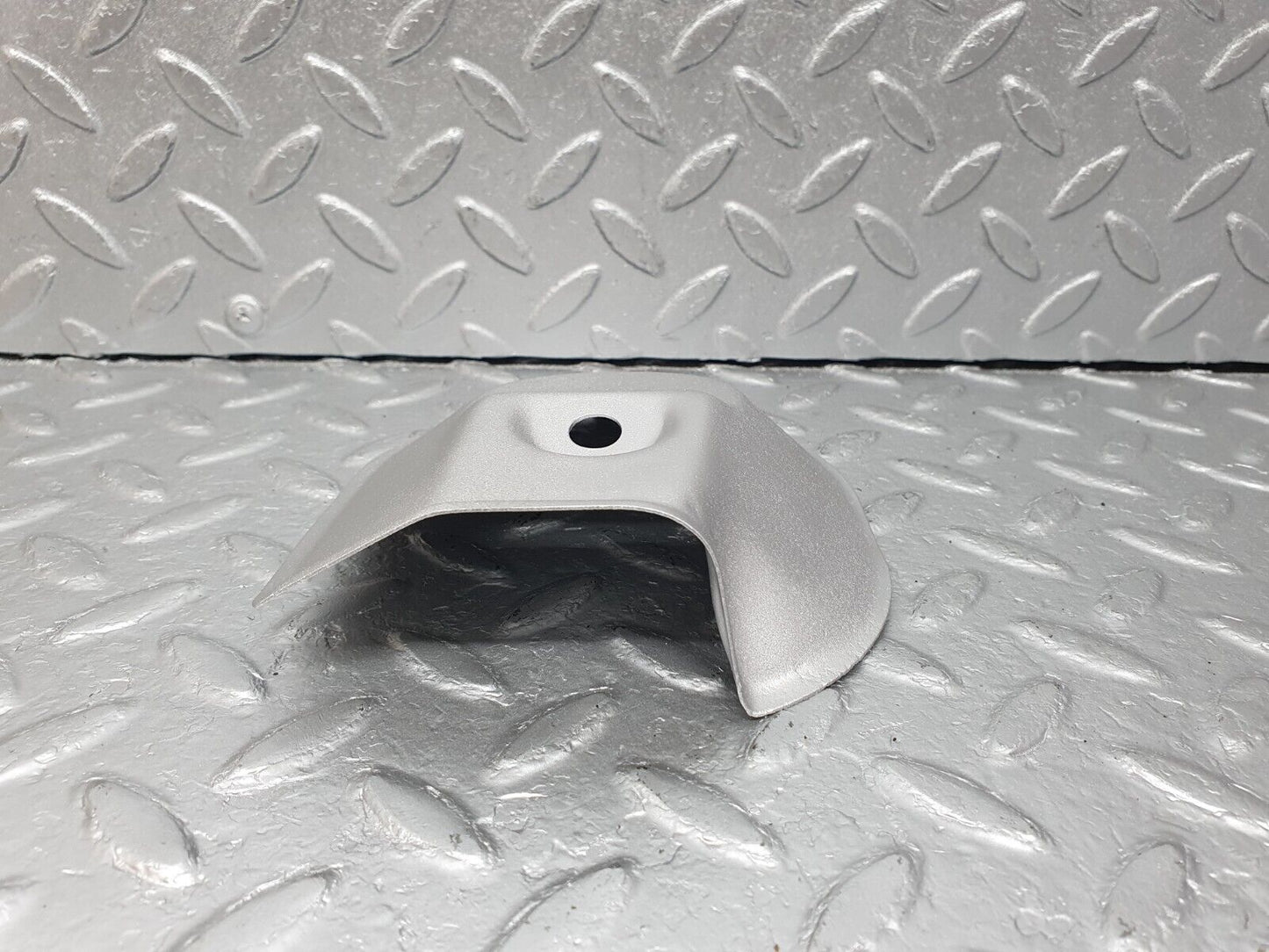 41523 Mercedes-Benz W124 200E Engine Mount Bracket Heat Shield Right Side