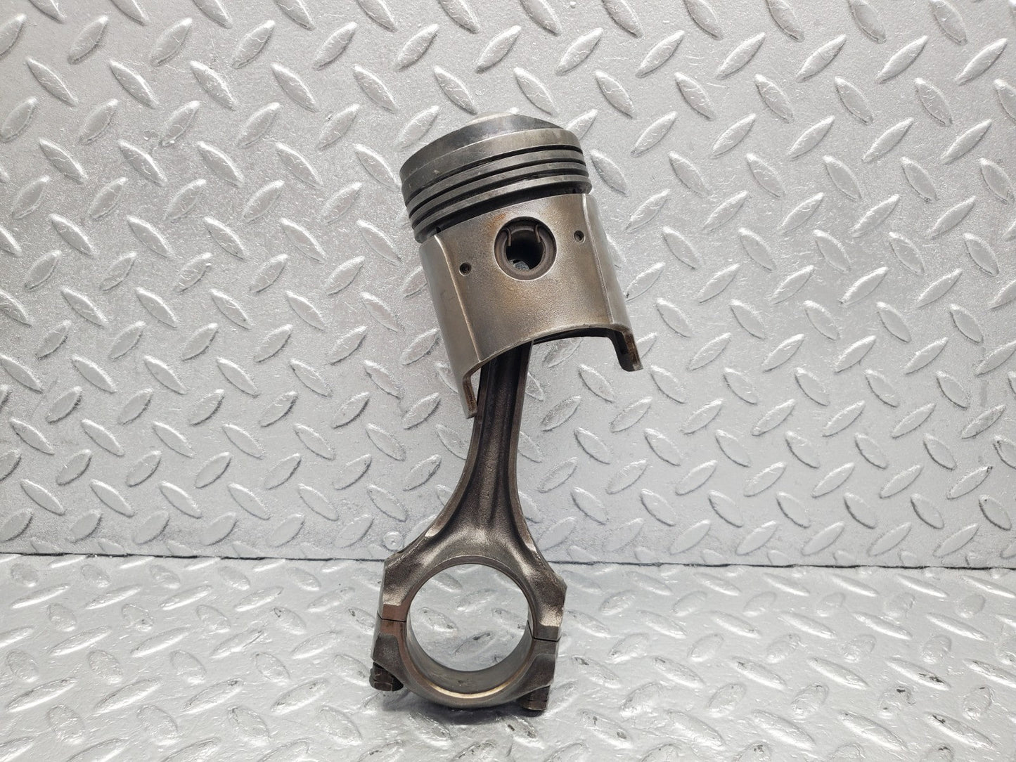 W112 piston and connecting rod used OEM