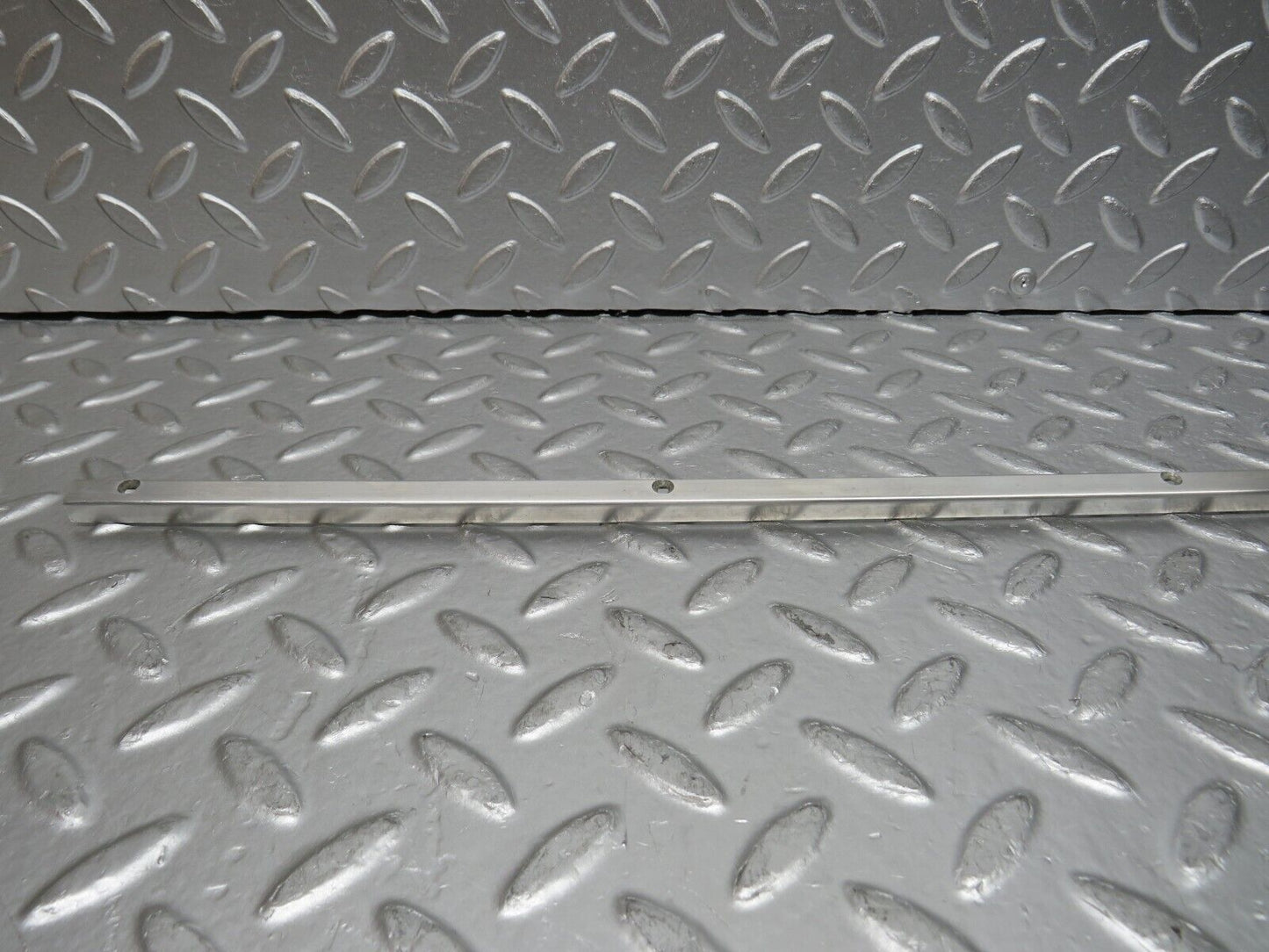 30504 Mercedes-Benz W124 230E Sunroof Chrome Trim