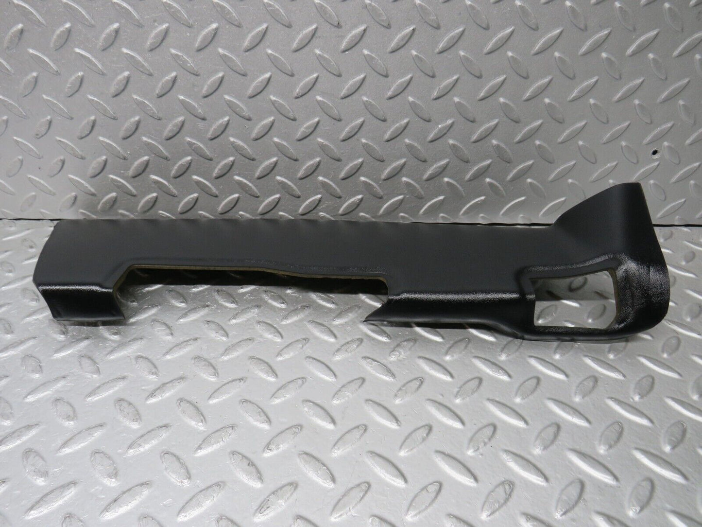 37781 Mercedes-Benz A124 320E Cabriolet Roof Headlining Panel 2x Black 1246902826 1246902726