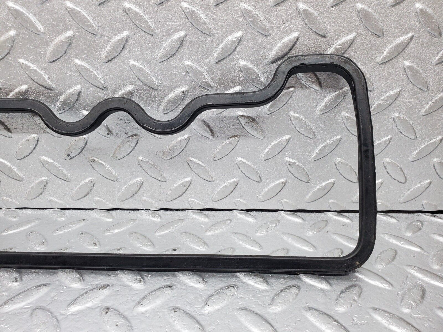 45282 Mercedes-Benz C107 350SLC Coupe Valve Cover Gasket Left Side 1160160521