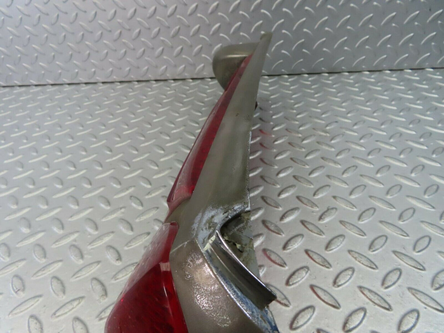 9170 Mercedes-Benz W111 Right Tail Light Lens