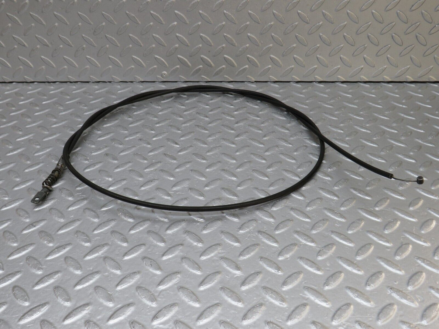 37541 Mercedes-Benz W109 300SEL Heater Hose Pipe 1098310494