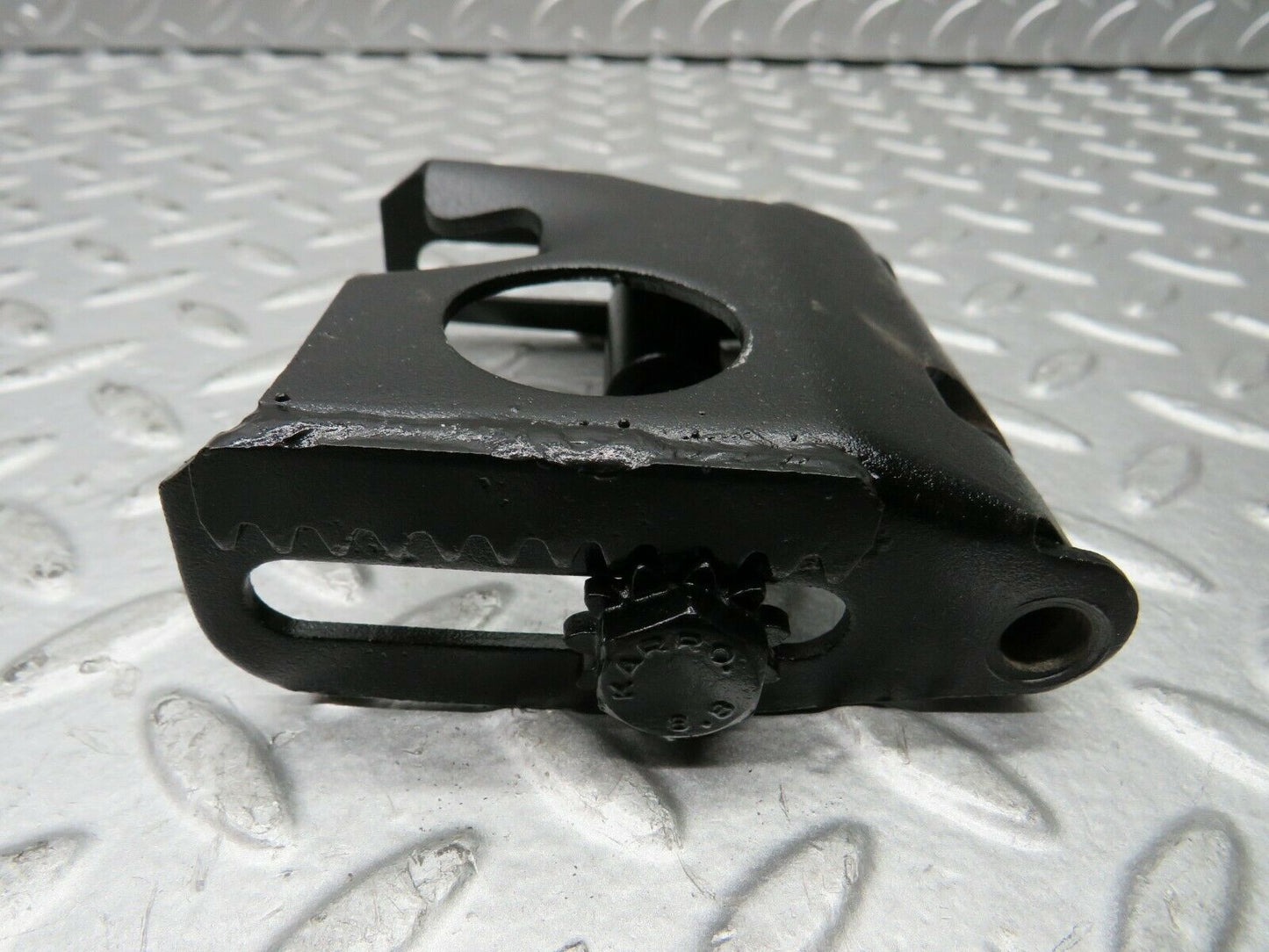 22153 Mercedes-Benz S123 280TE Wagon Alternator Generator Bracket