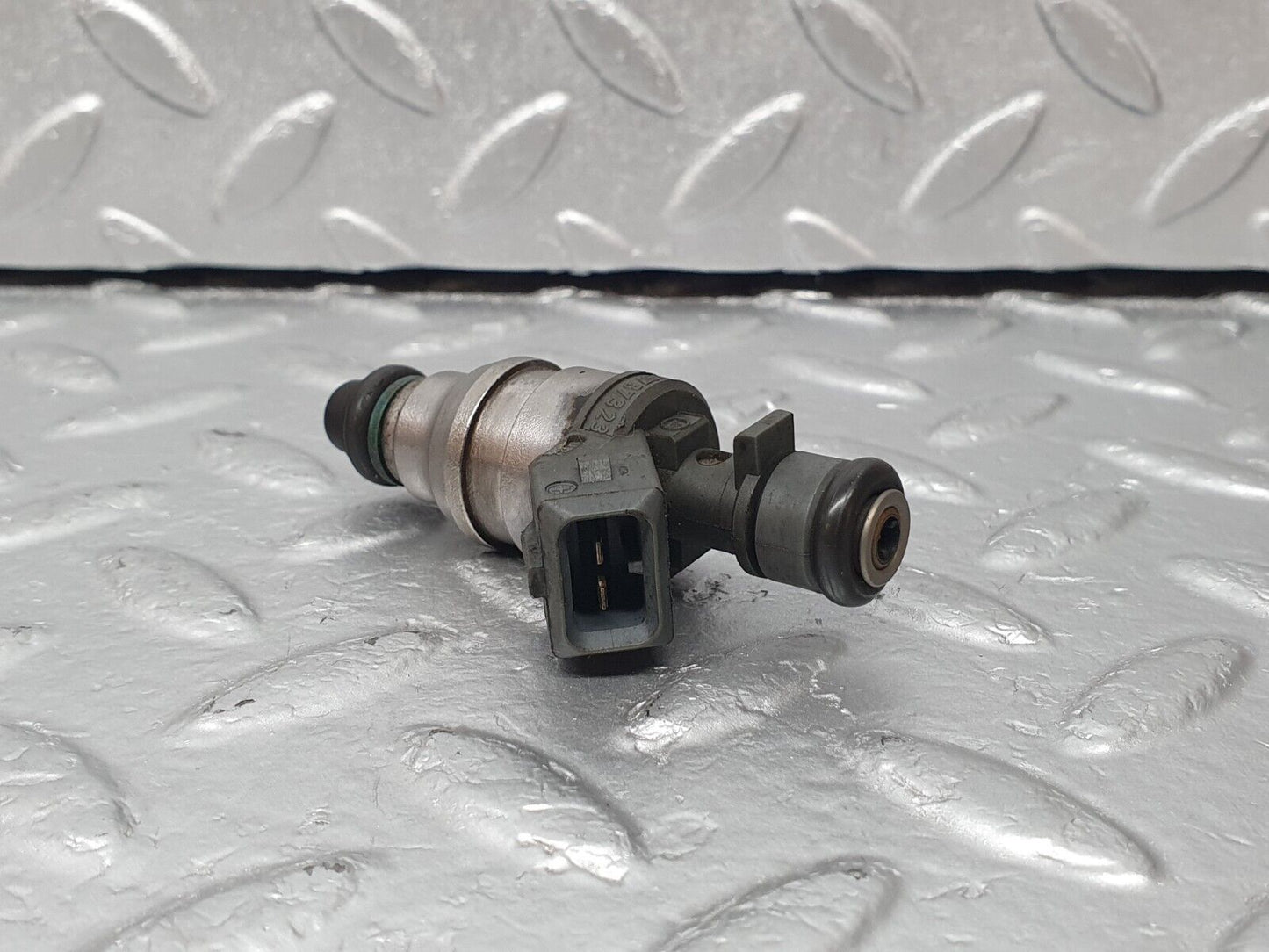 42374 Mercedes-Benz R129 320SL Coupe Fuel Injector Bosch 0000787323 0280155209