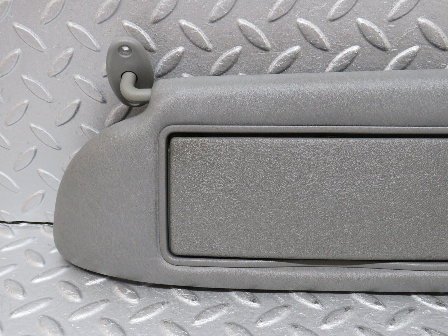 35970 Mercedes-Benz W126 420SE Sun Visor Left Side Grey