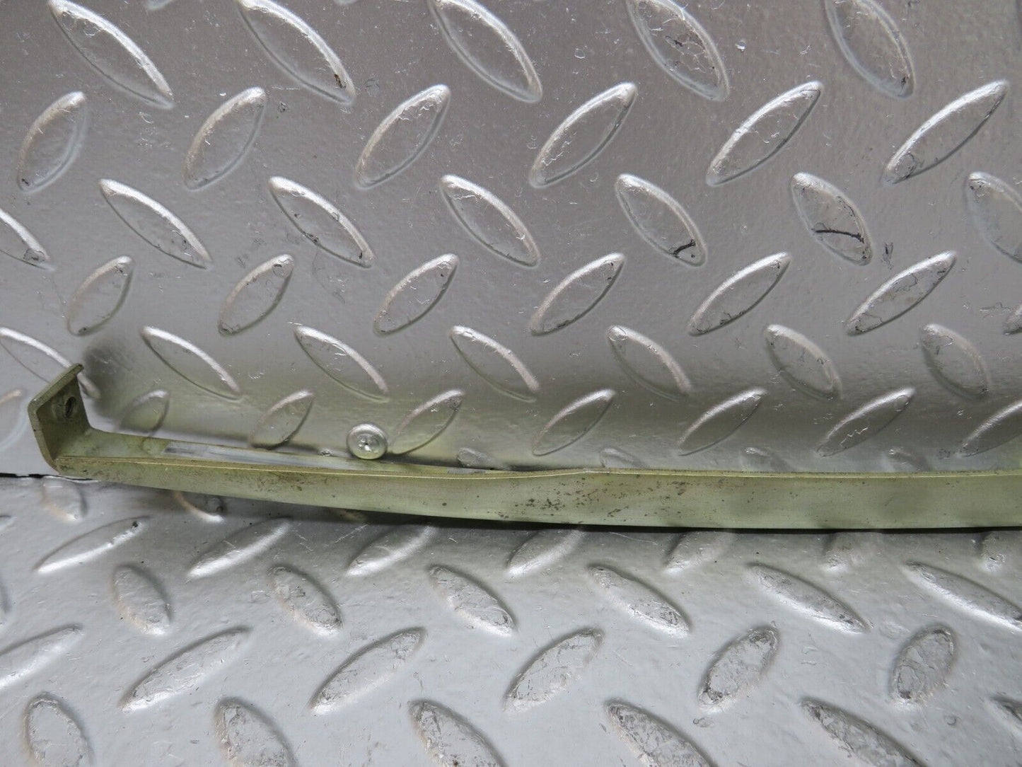 26464 Mercedes-Benz C124 220CE Coupe Left Door Window Channel