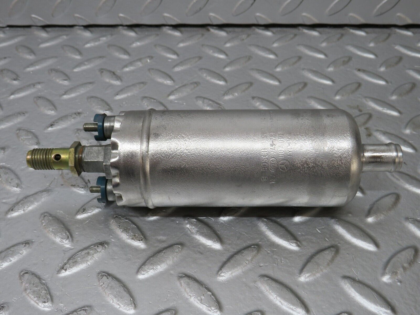33920 Mercedes-Benz W124 260E Fuel Pump Bosch 0020915901 0580254950