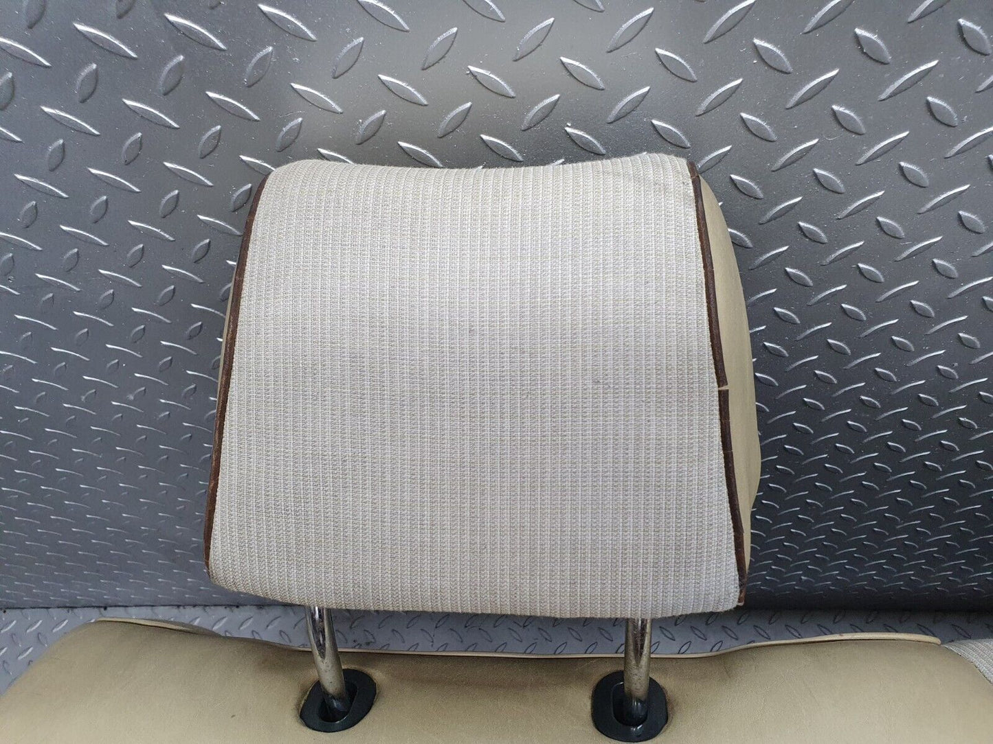 44208 Mercedes-Benz C123 230CE Coupe Rear Seat Beige 1239200316