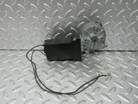 24560 Mercedes-Benz W108 Window Regulator Motor Rear Left 0132001101
