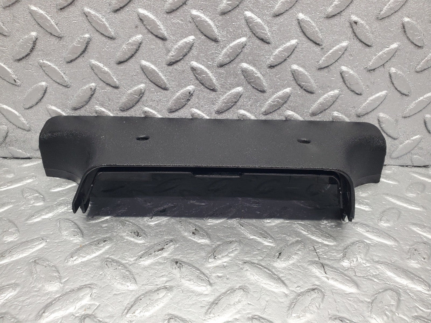 W201 Baby Benz b pillar bottom cover right used OEM