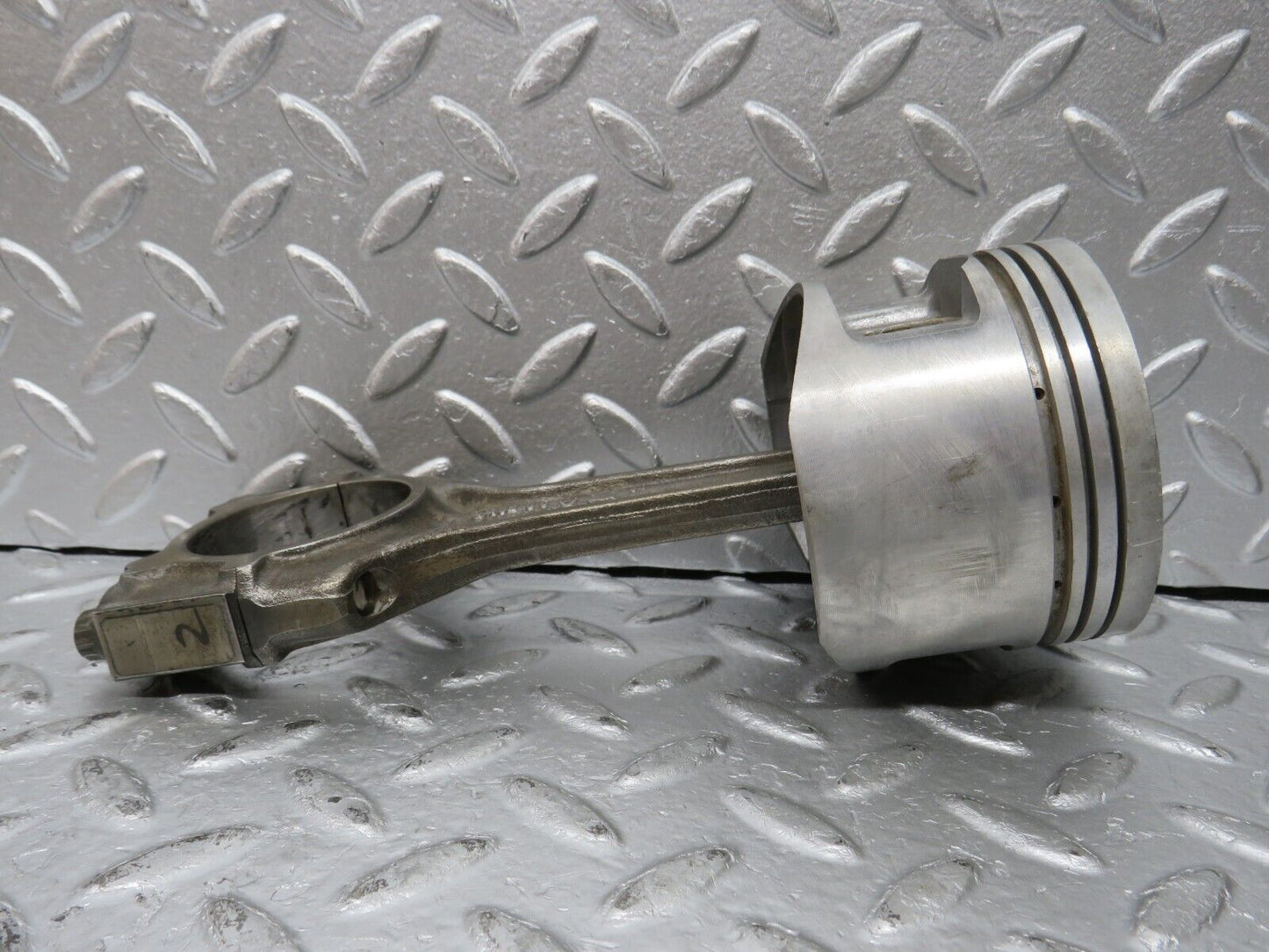 32709 Mercedes-Benz S124 300TE Wagon Piston With Connecting Rod 88.485mm 10205