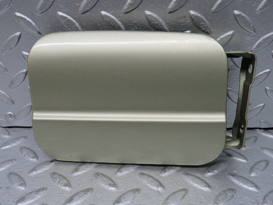 0565 Mercedes-Benz W123 230E Fuel Tank Flap Cap 1235840039