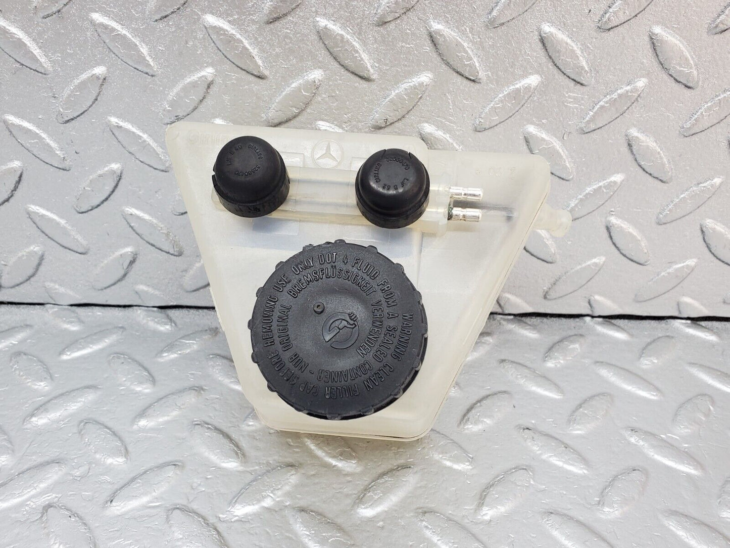 45069 Mercedes-Benz R129 300SL Coupe Brake Fluid Reservoir Girling