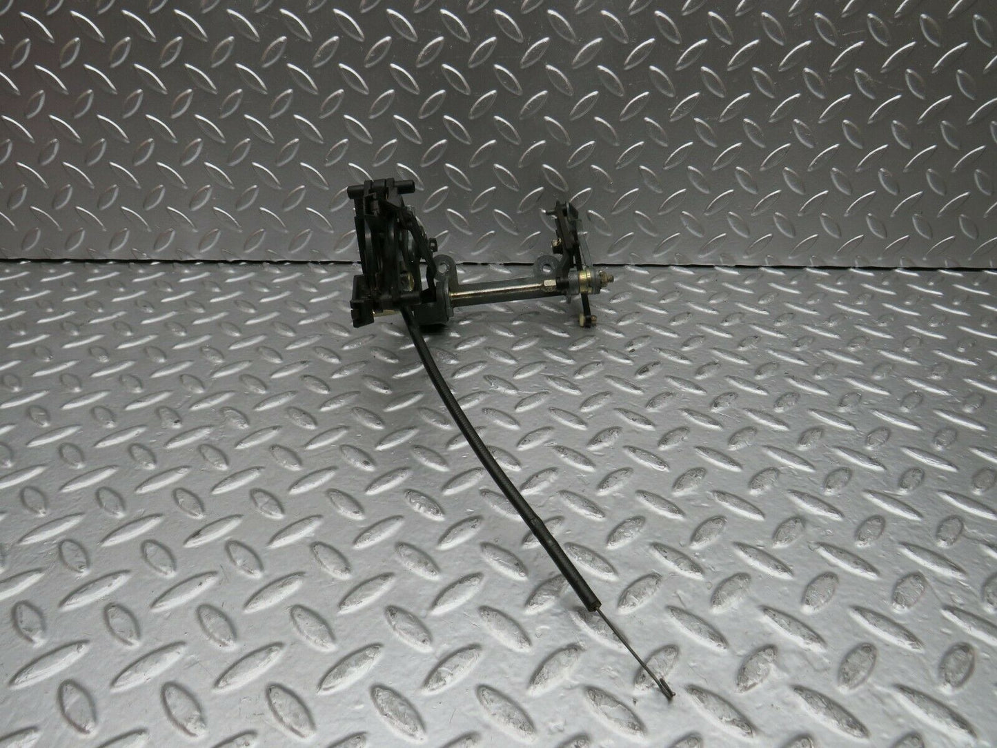 22711 Mercedes-Benz C107 450SLC Coupe Heater Control
