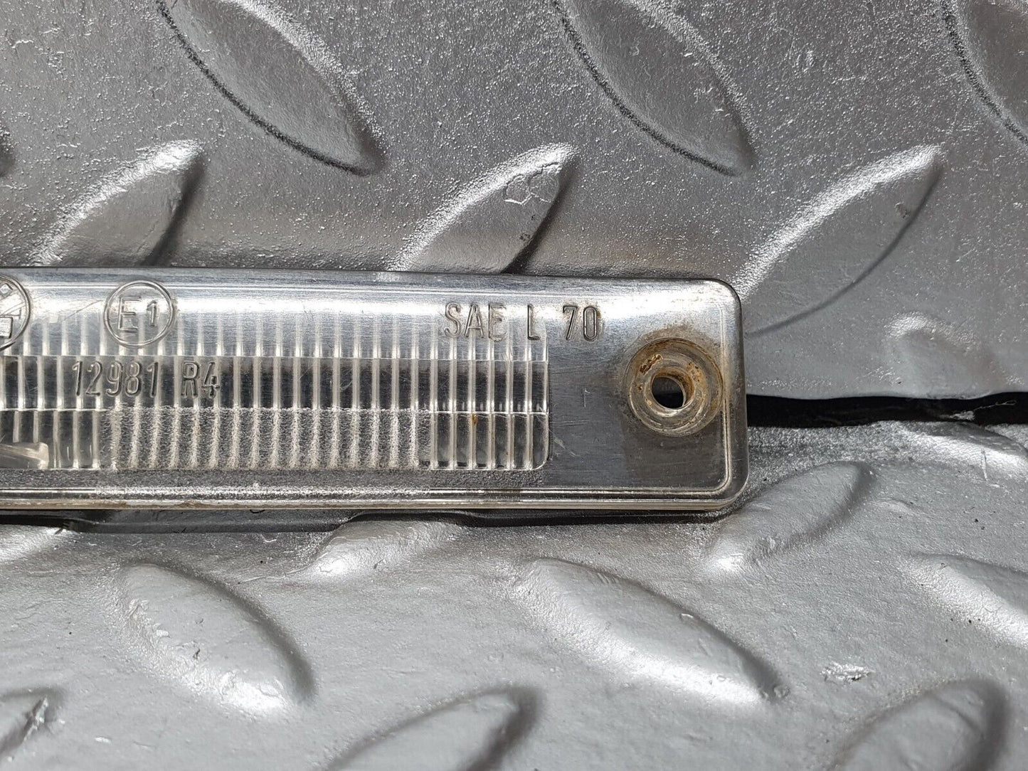 43058 Mercedes-Benz R107 Number Plate Light Lenses