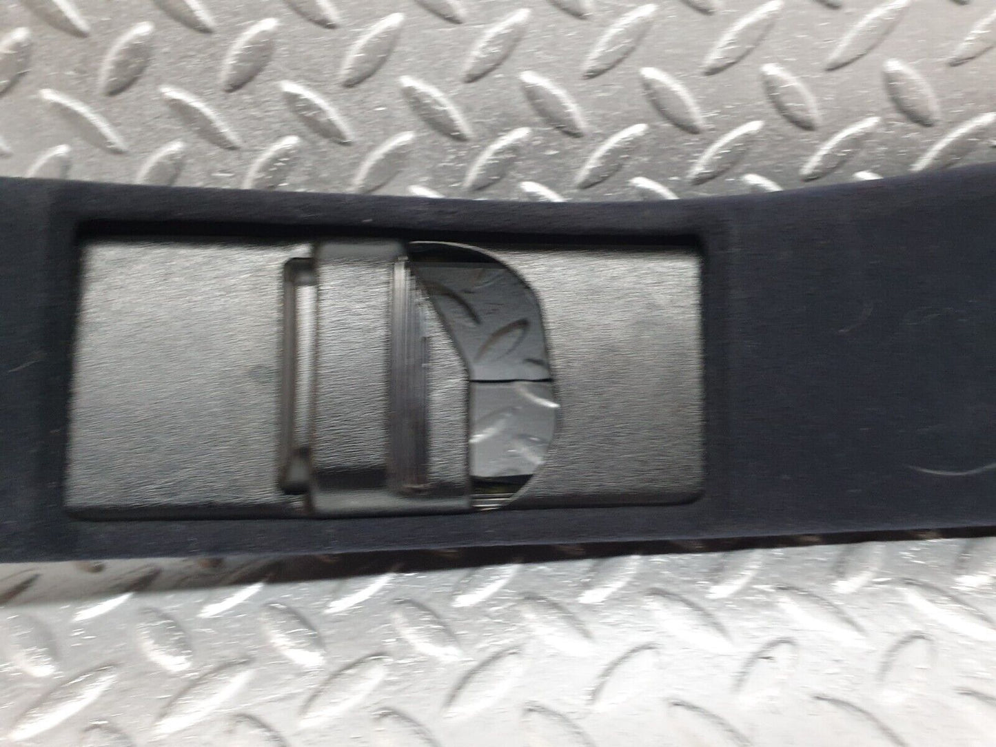 41765 Mercedes-Benz W202 C200 B Pillar Cover Left Side 2026900725