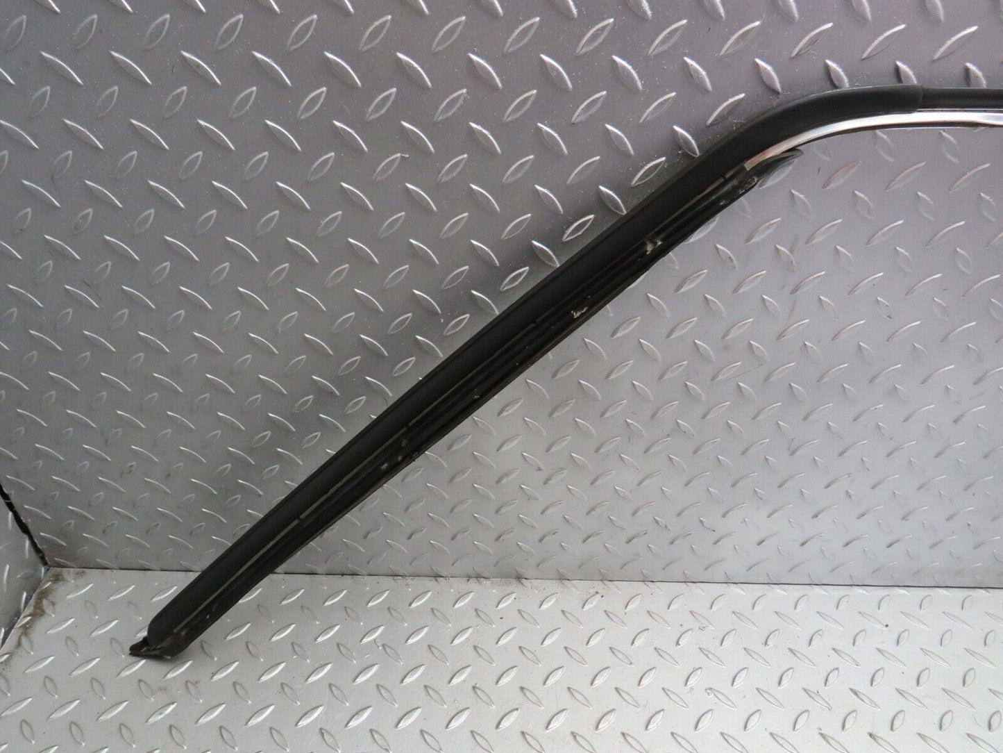 32219 Mercedes-Benz W123 230E Roof Chrome Moulding Trim Right Side