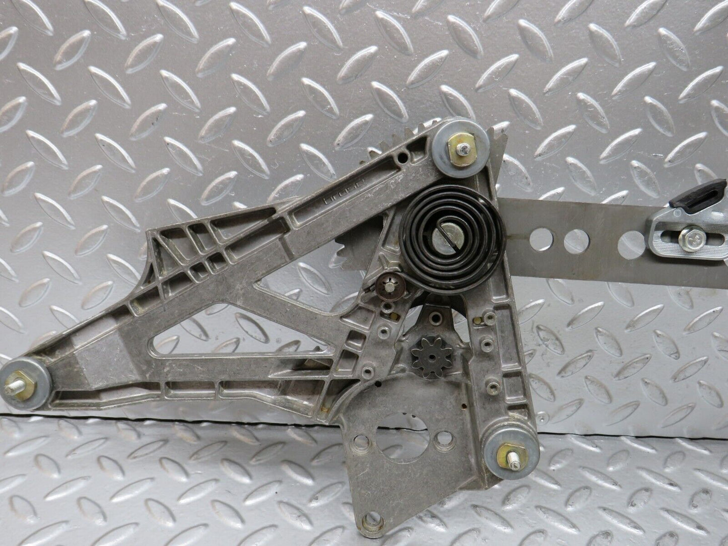 28016 Mercedes-Benz W123 280E Front Left Power Window Regulator 1237202746