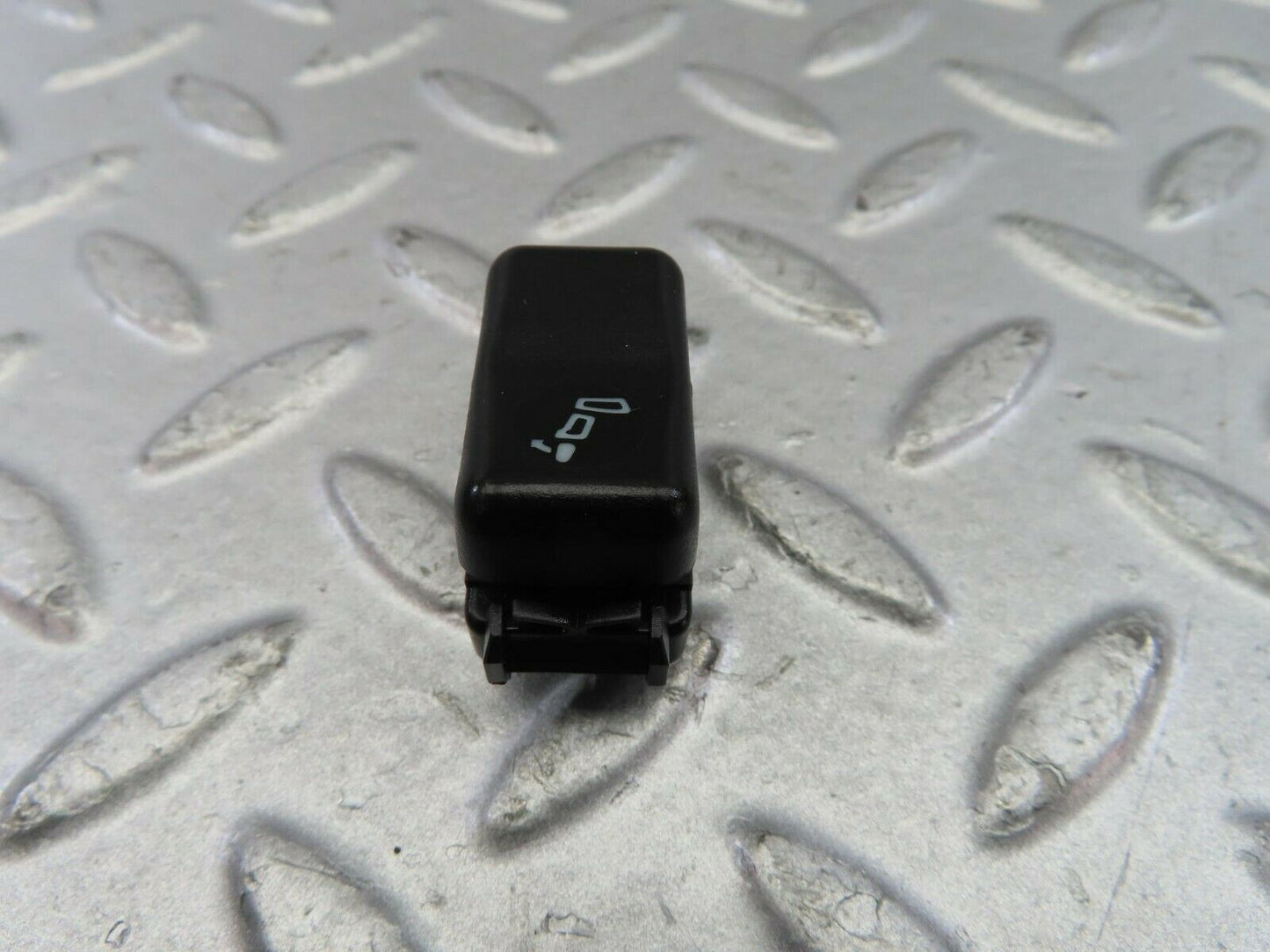 9270 Mercedes-Benz C124 300CE Coupe Rear Headrest Release Control Switch