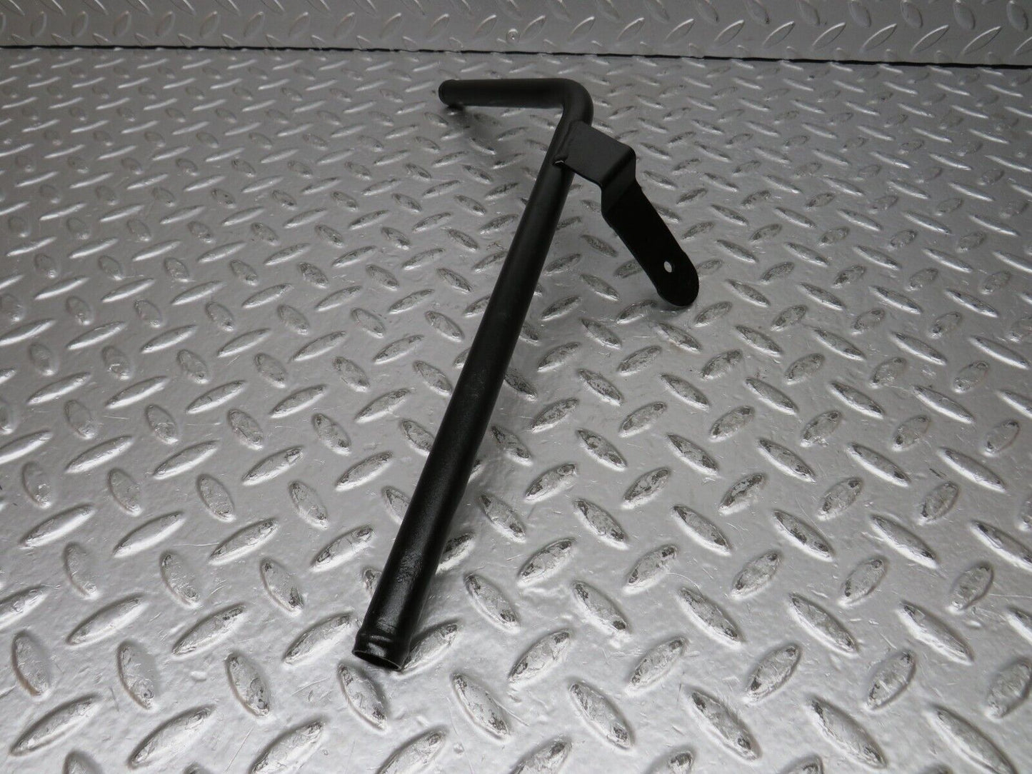 32097 Mercedes-Benz W123 230E Cooling Hose Pipe