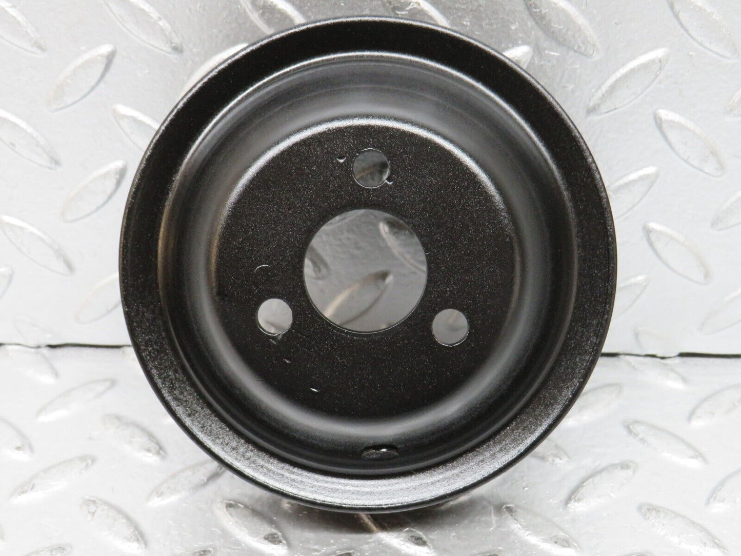 32656 Mercedes-Benz S124 300TE Wagon Water Pump Pulley 1264600379