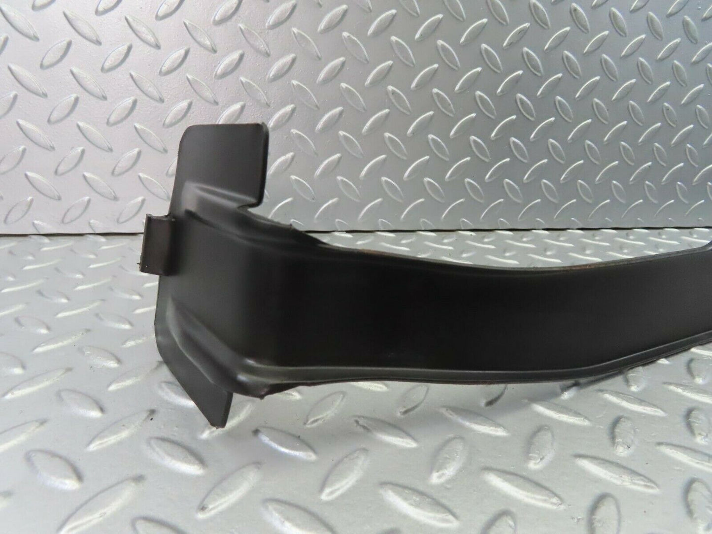 10698 Mercedes-Benz W123 230E Cable Channel Cover Rear Right 1238210236