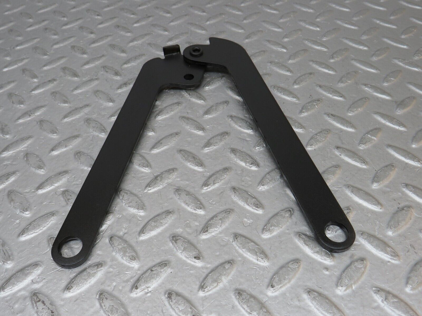 35552 Mercedes-Benz R107 280SL Bonnet Hinge Right Side