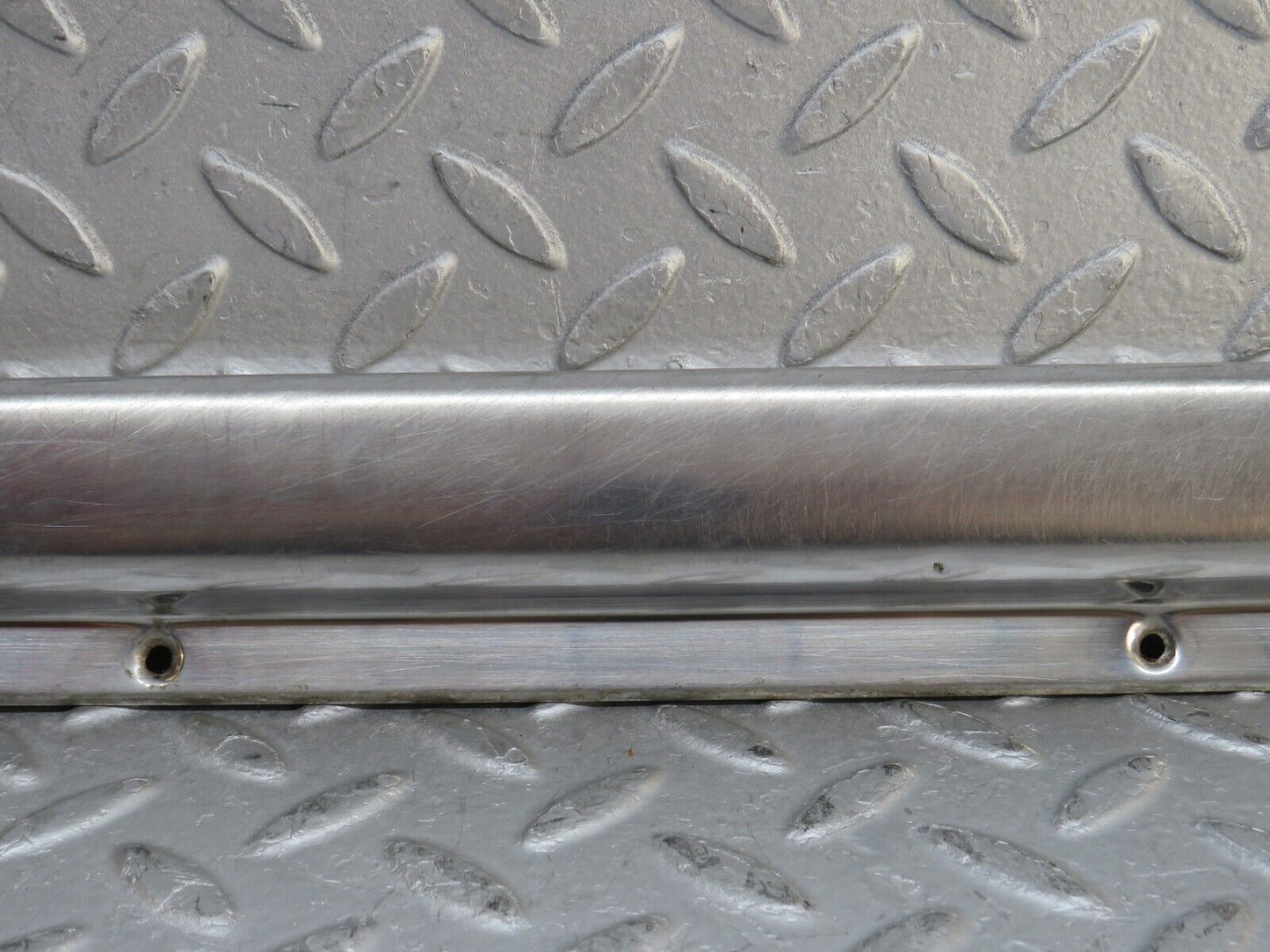 37390 Mercedes-Benz W109 300SEL Front Right Door Sill Chrome