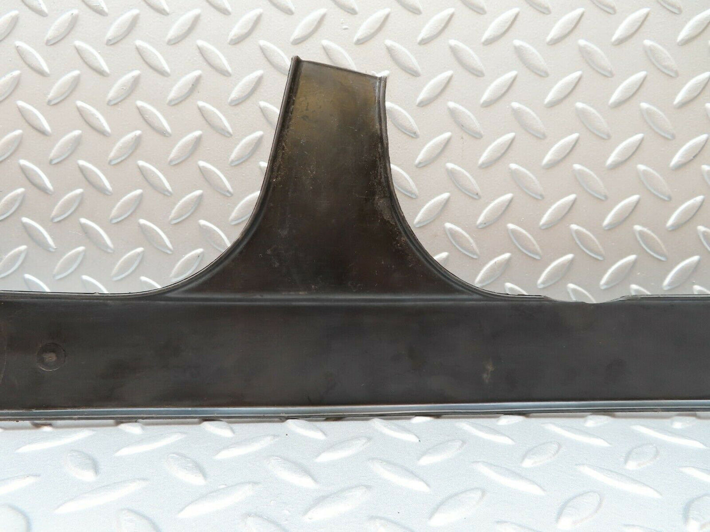 3733 Mercedes-Benz S123 200T Wagon Cabel Cover Rear Right 1238210236
