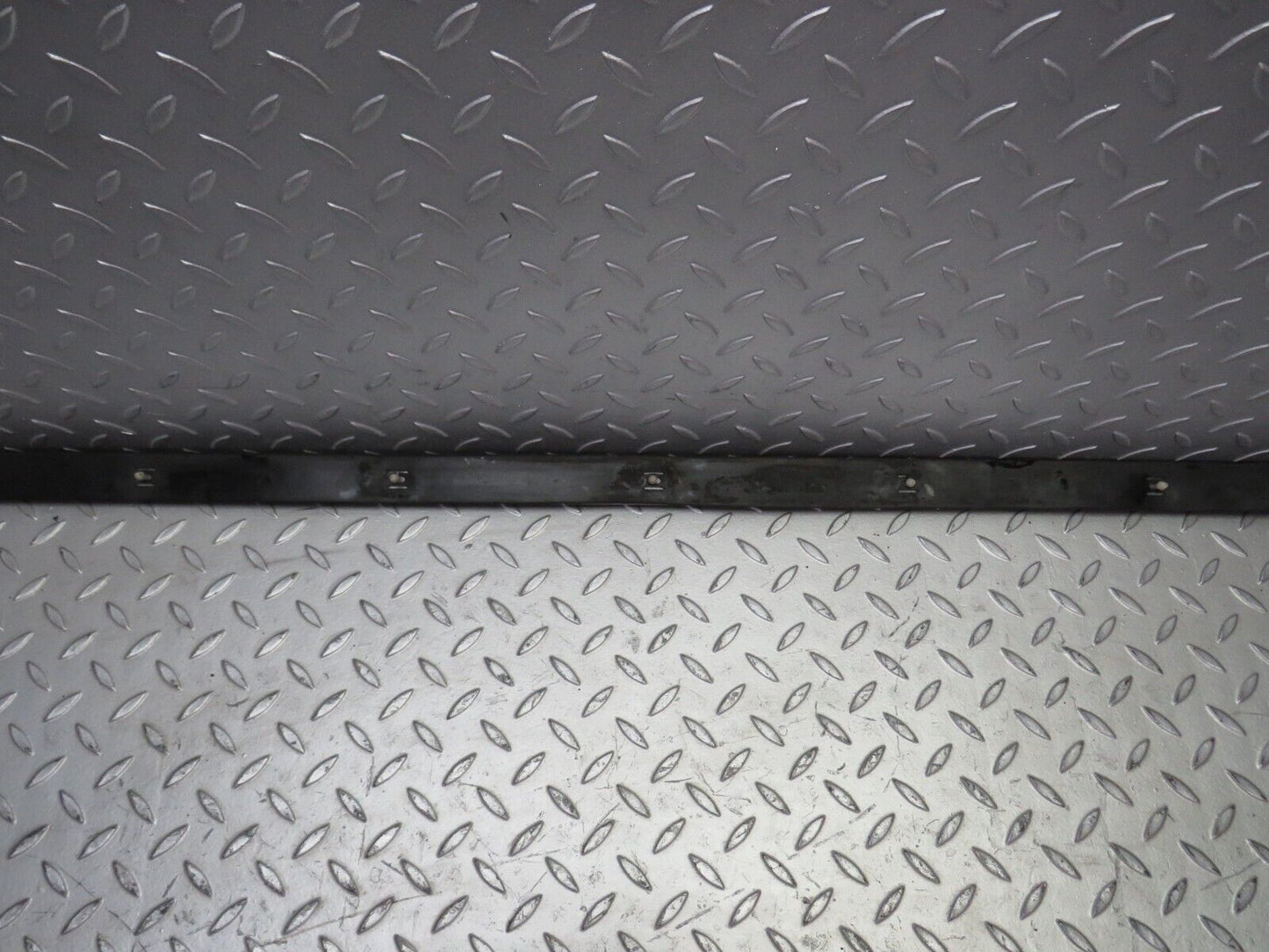 26345 Mercedes-Benz W116 450SE Left Skirt Chrome