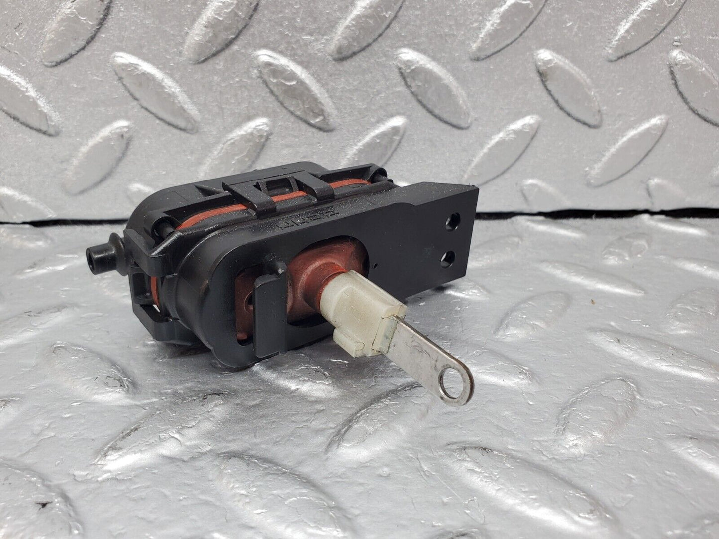 44912 Mercedes-Benz R129 300SL Coupe Heater Box Vacuum Actuator