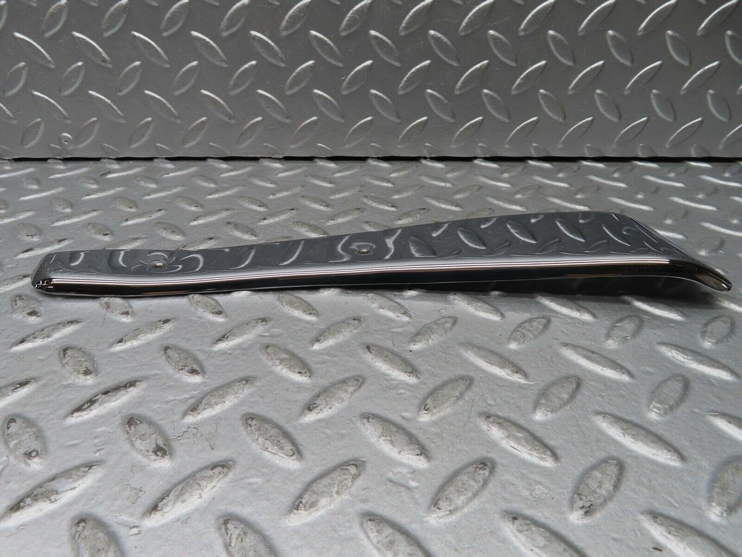 20513 Mercedes-Benz R107 450SL Left Door Chrome Cover