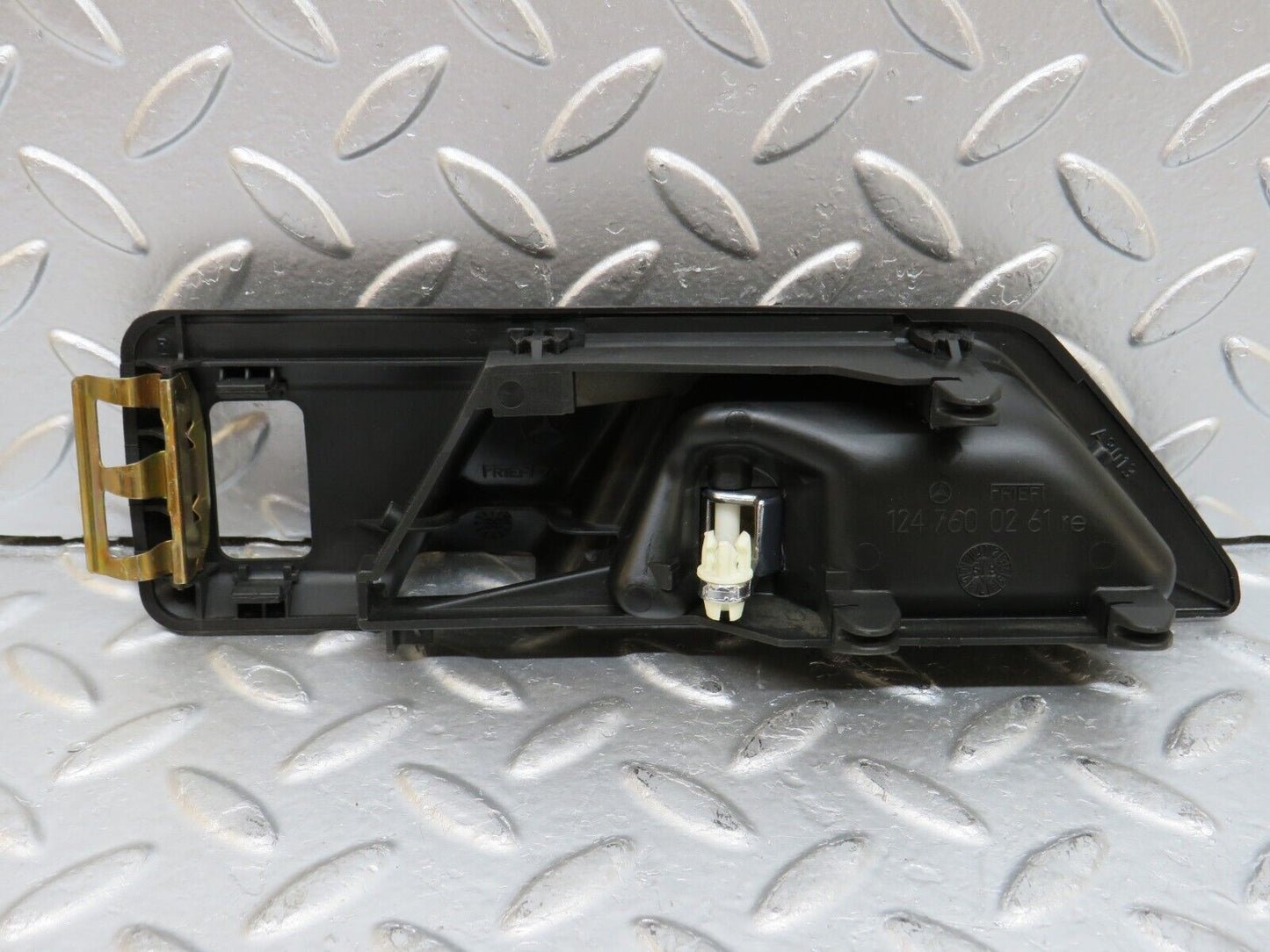 29349 Mercedes-Benz W124 230E Interior Door Handle Rear Right 1247600261