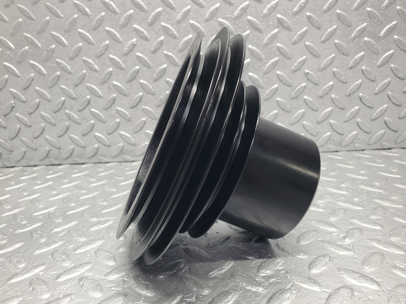 W126 Coupe crankshaft pulley used OEM