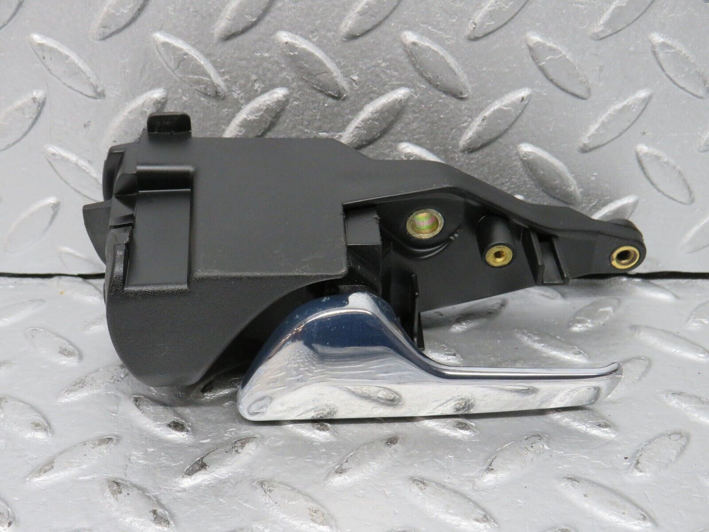 38473 Mercedes-Benz R129 280SL Coupe Left Door Interior Handle