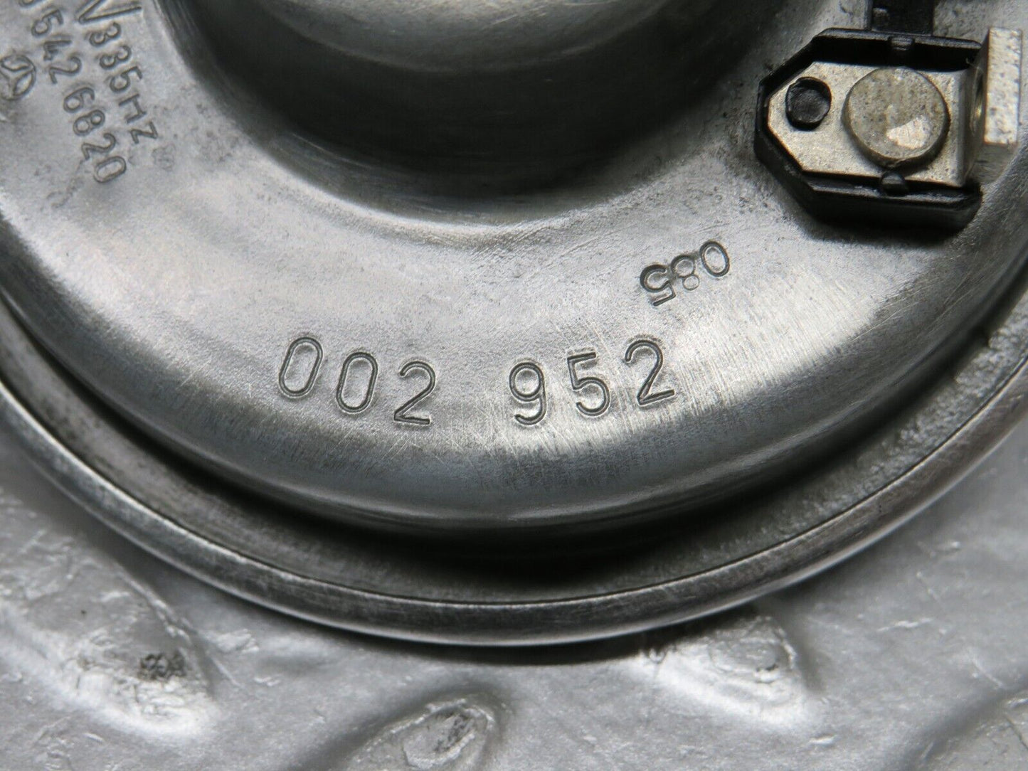 33470 Mercedes-Benz W202 C180 Horn 002952 0035426820