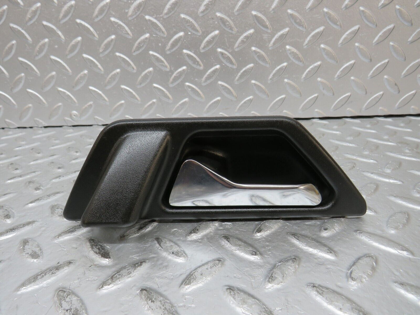 31891 Mercedes-Benz W124 Interior Door Handle Left Side 1247600161