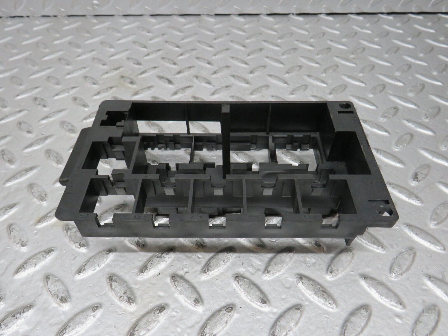 27589 Mercedes-Benz S124 300TE Wagon Fuse Relay Holder Bracket 1245450140