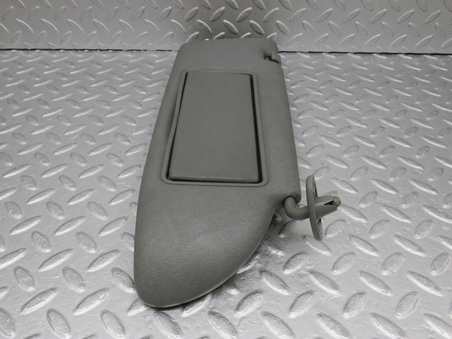 35969 Mercedes-Benz W126 420SE Sun Visor Right Side Grey